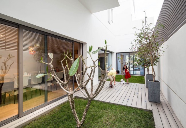 project_house_yrmyke04.jpg