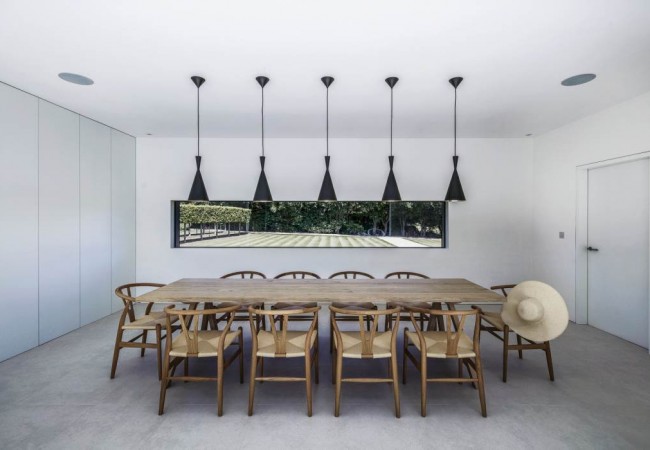 project_house_black_20.jpg