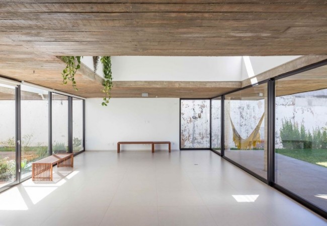 project_house_fronko_02.jpg