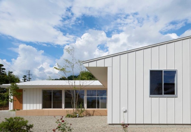 project_house_kamoro_06.jpg
