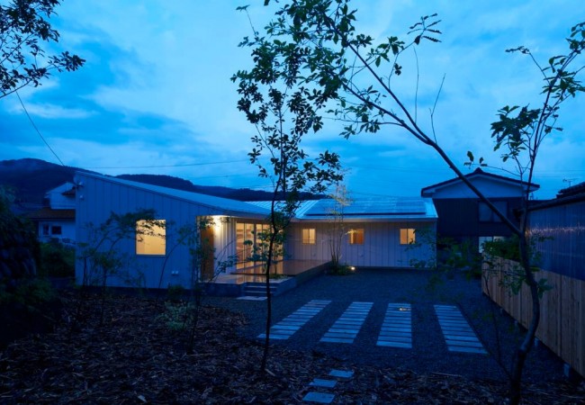project_house_kamoro_10.jpg