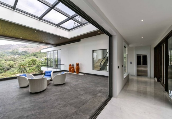 project_house_panorama_24.jpg