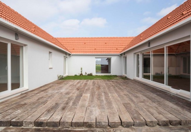 project_house_pf_24.jpg