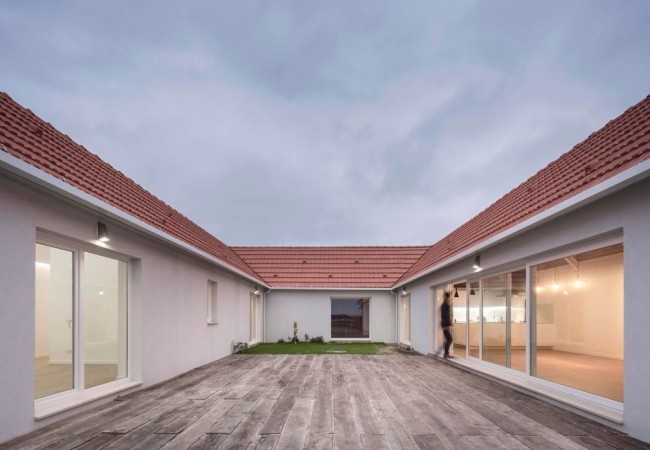 project_house_pf_40.jpg