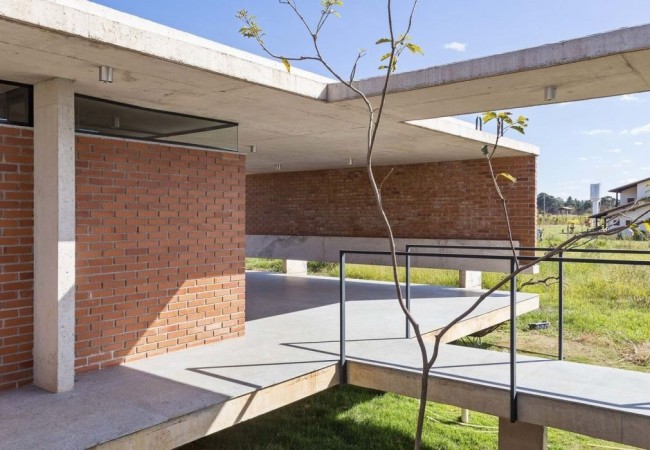 project_house_villa_rika_01.jpg