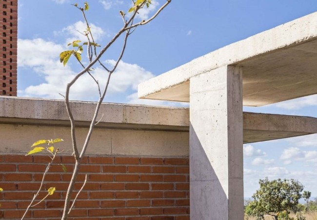 project_house_villa_rika_02.jpg