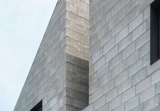 project_house_stone_12.jpg