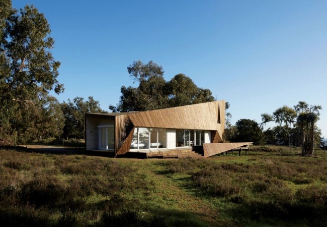 project_house_2sides_06.jpg