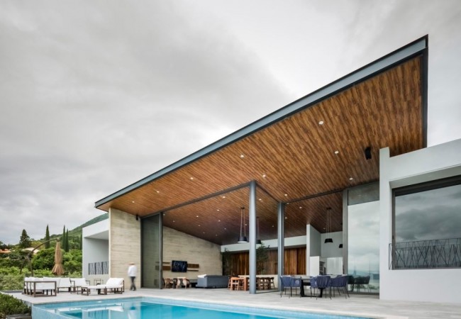 project_house_near_lake_12.jpg