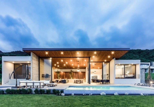 project_house_near_lake_16.jpg