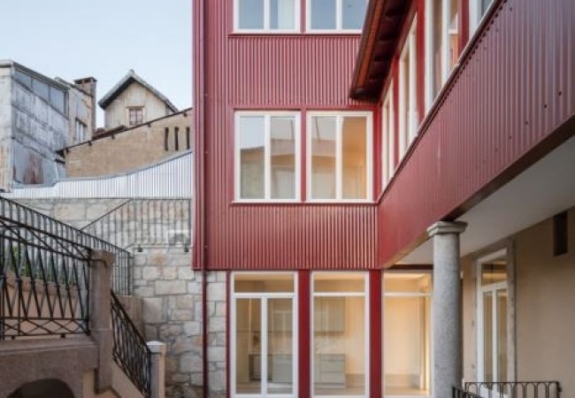 project_house_2patio_75.jpg