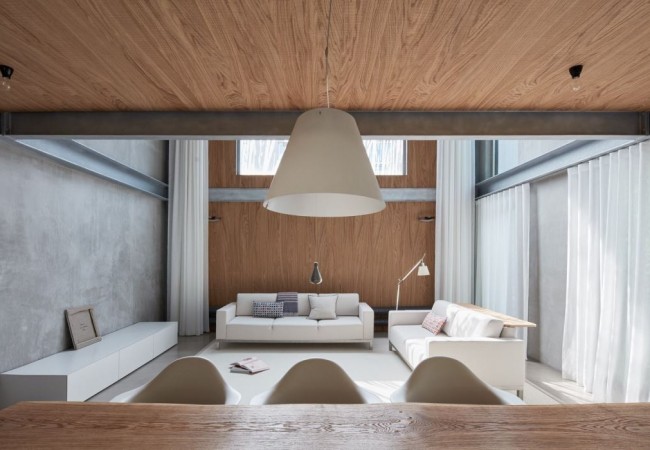 project_house_RED_01.jpg
