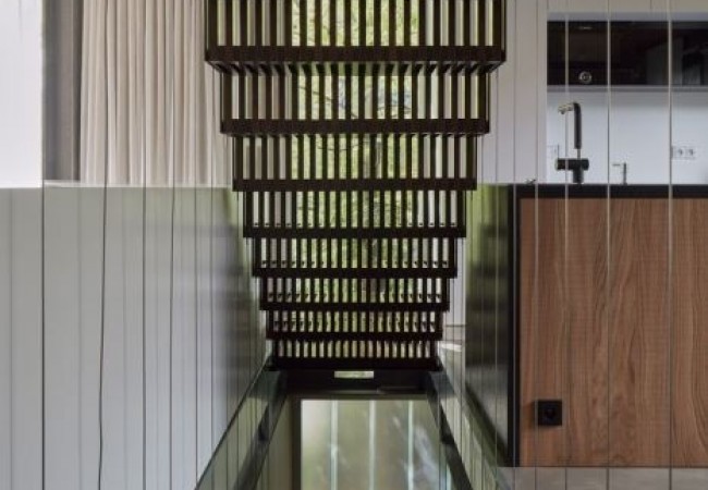 project_house_RED_08.jpg