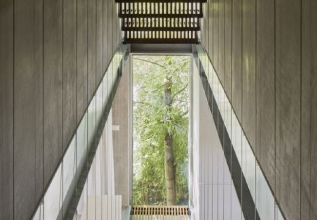 project_house_RED_09.jpg