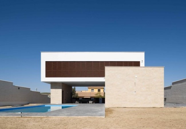 project_house_domL_01.jpg