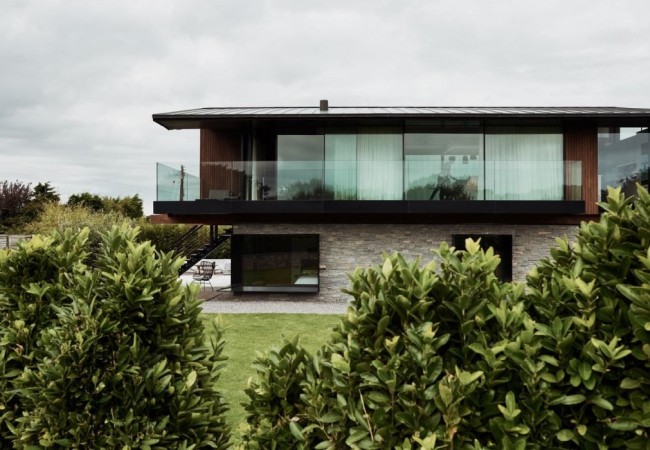 project_house_silver_11.jpg