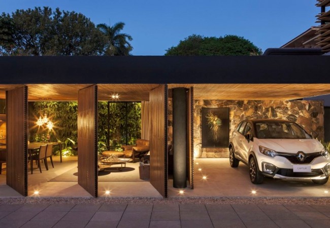 project_house_corner_01.jpg