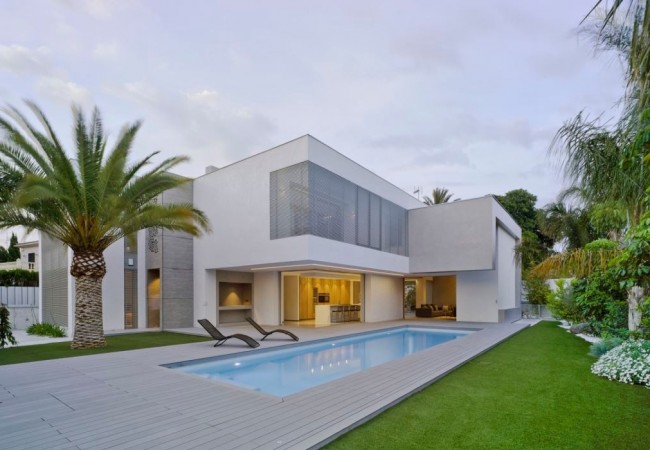project_house_ZUV_01.jpg