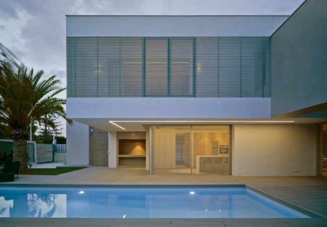 project_house_ZUV_02.jpg
