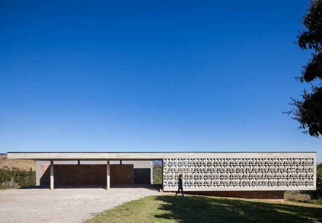 Project-house-Menda_01.jpg