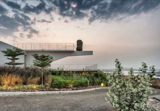 Project-house-rock_03.jpg