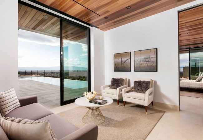 12._Master_Living_Room