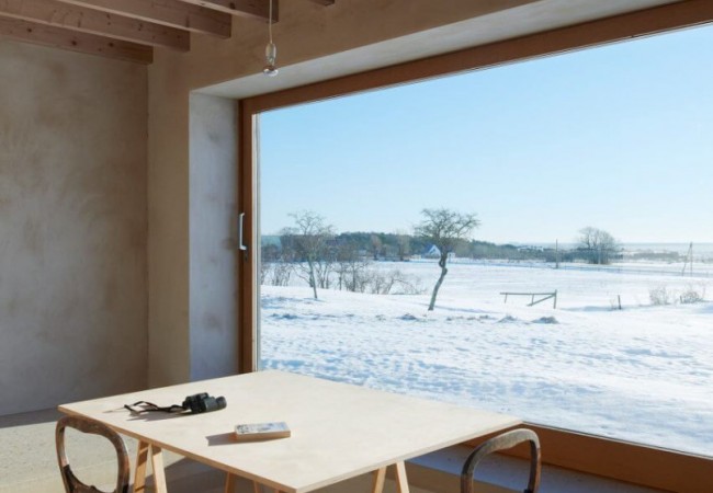 atrium-house-tham-videgard-arkitekter-architecture-residential-houses-sweden-_dezeen_2364_col_3-852x1270