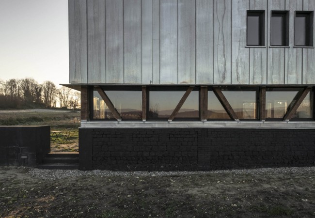 house_project_ambar04.jpg