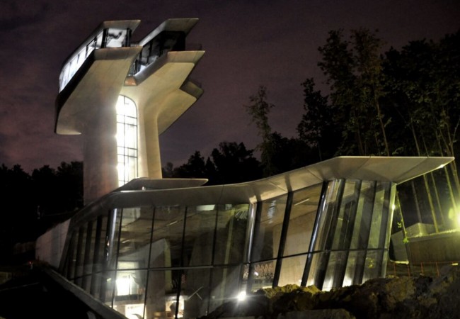 house_project_Zaha_Hadid202.jpg