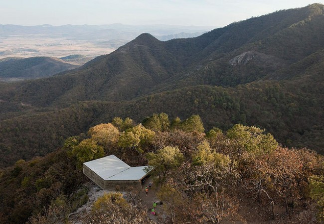 project_house_aravena01.jpg