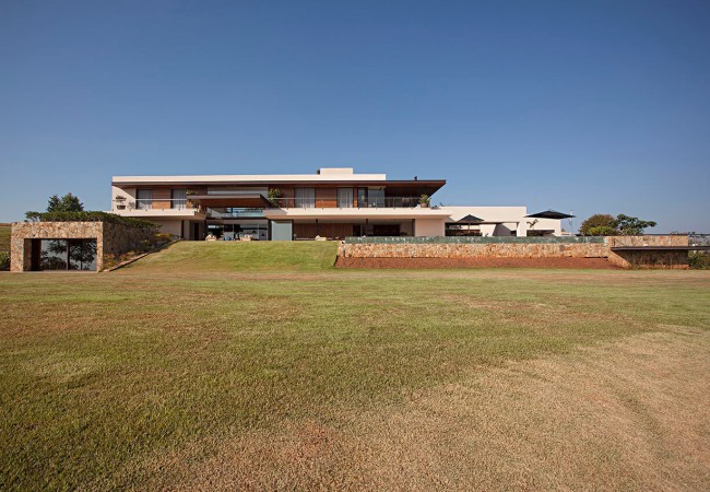 project_house_ez01.jpg