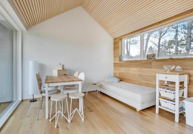 scandinavian-modern-tiny-house-interior3-via-smallhousebliss