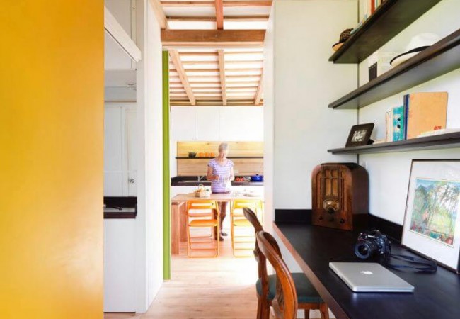 velasco-roldan-and-hevia-antuna-prototype-house-entry-office