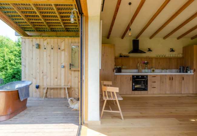 hw-cabin-8-rupert-mckelvie