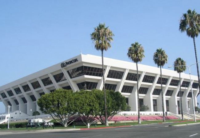 800px-Pacificlifeheadquarters